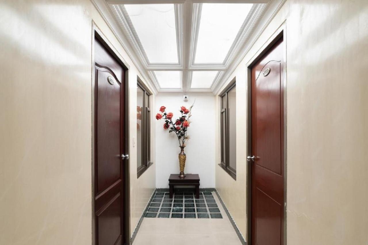 Hotel Ejecutivo 63 In โบโกตา ภายนอก รูปภาพ