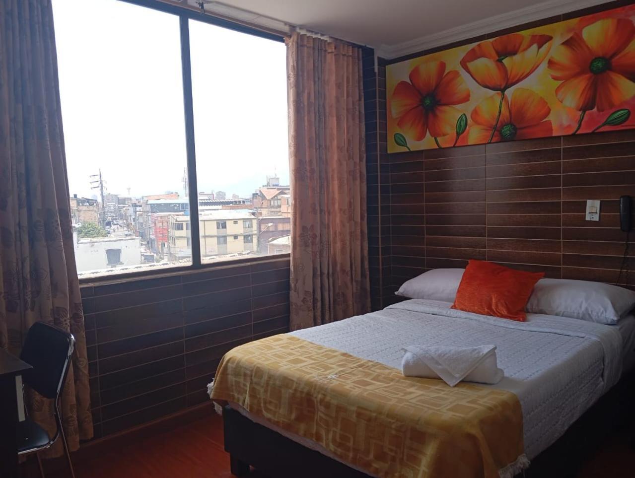 Hotel Ejecutivo 63 In โบโกตา ภายนอก รูปภาพ