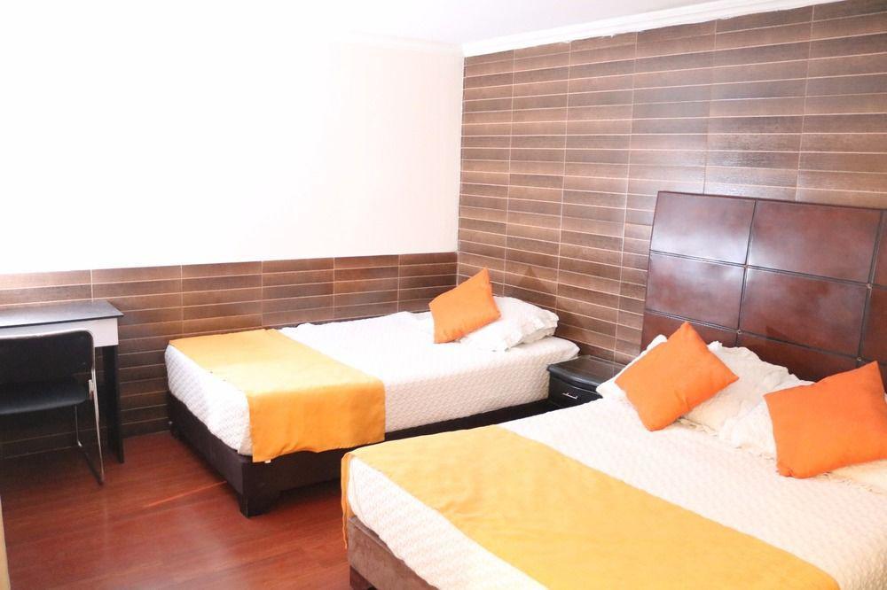 Hotel Ejecutivo 63 In โบโกตา ภายนอก รูปภาพ
